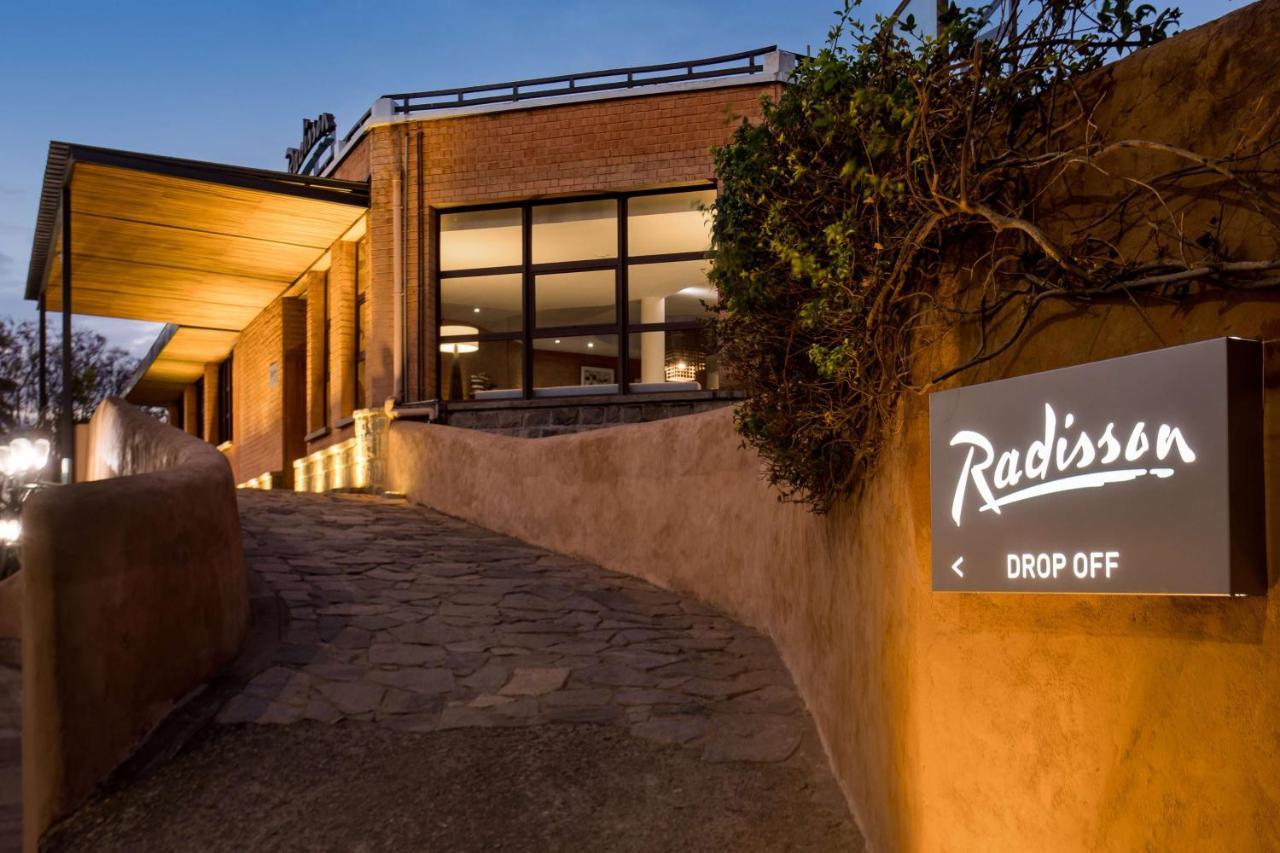 Radisson Hotel Tamboho Waterfront Antananarywa Zewnętrze zdjęcie