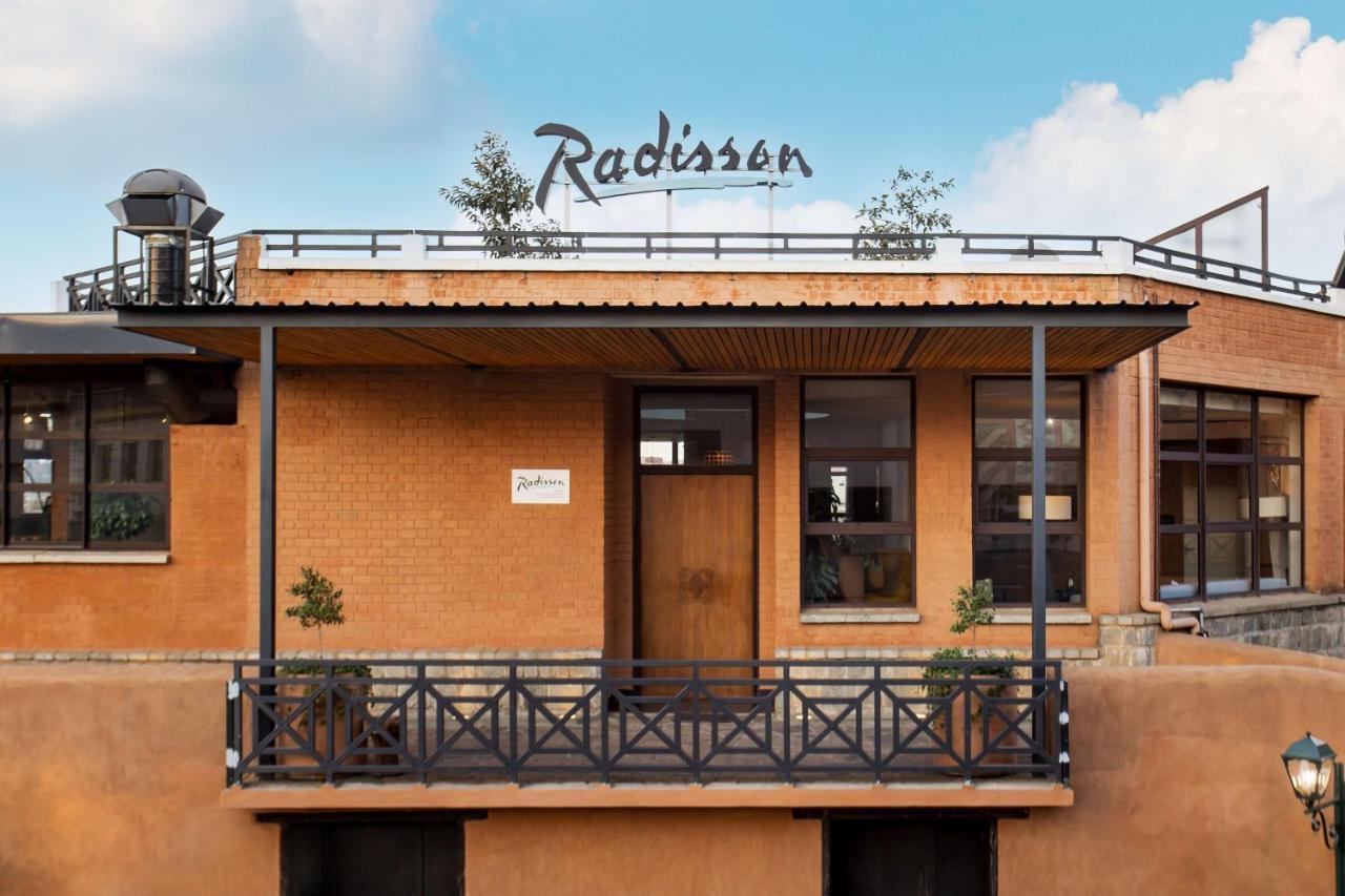 Radisson Hotel Tamboho Waterfront Antananarywa Zewnętrze zdjęcie
