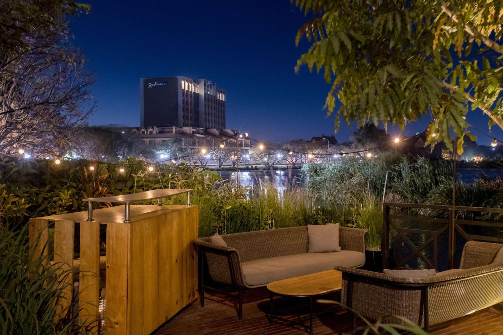 Radisson Hotel Tamboho Waterfront Antananarywa Zewnętrze zdjęcie